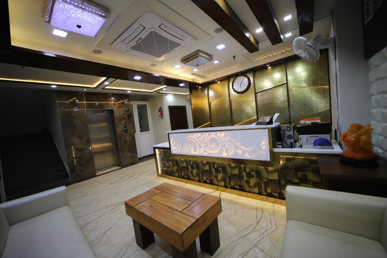 Hotel Royal Phoenix Agra  Εξωτερικό φωτογραφία