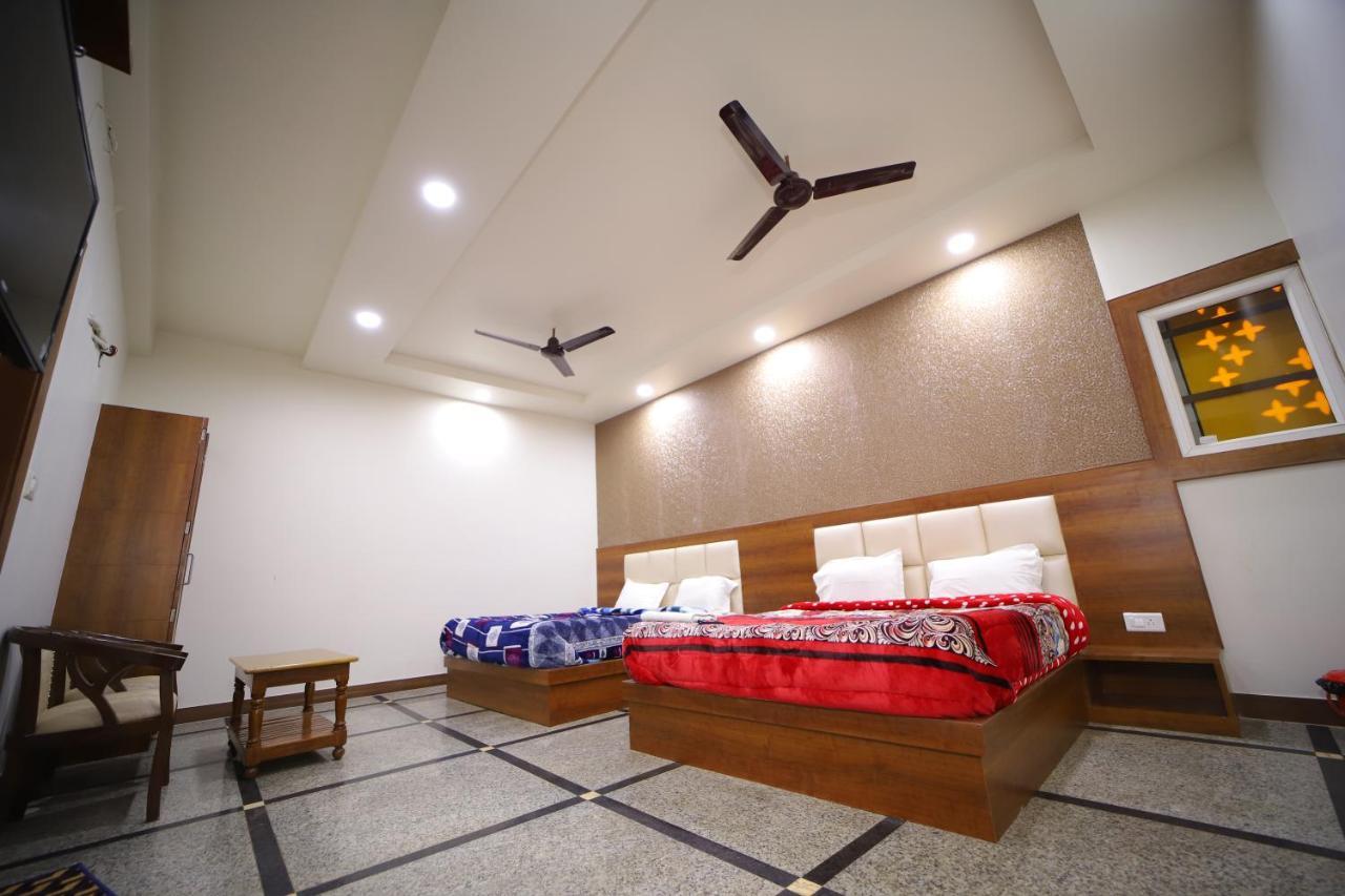 Hotel Royal Phoenix Agra  Εξωτερικό φωτογραφία