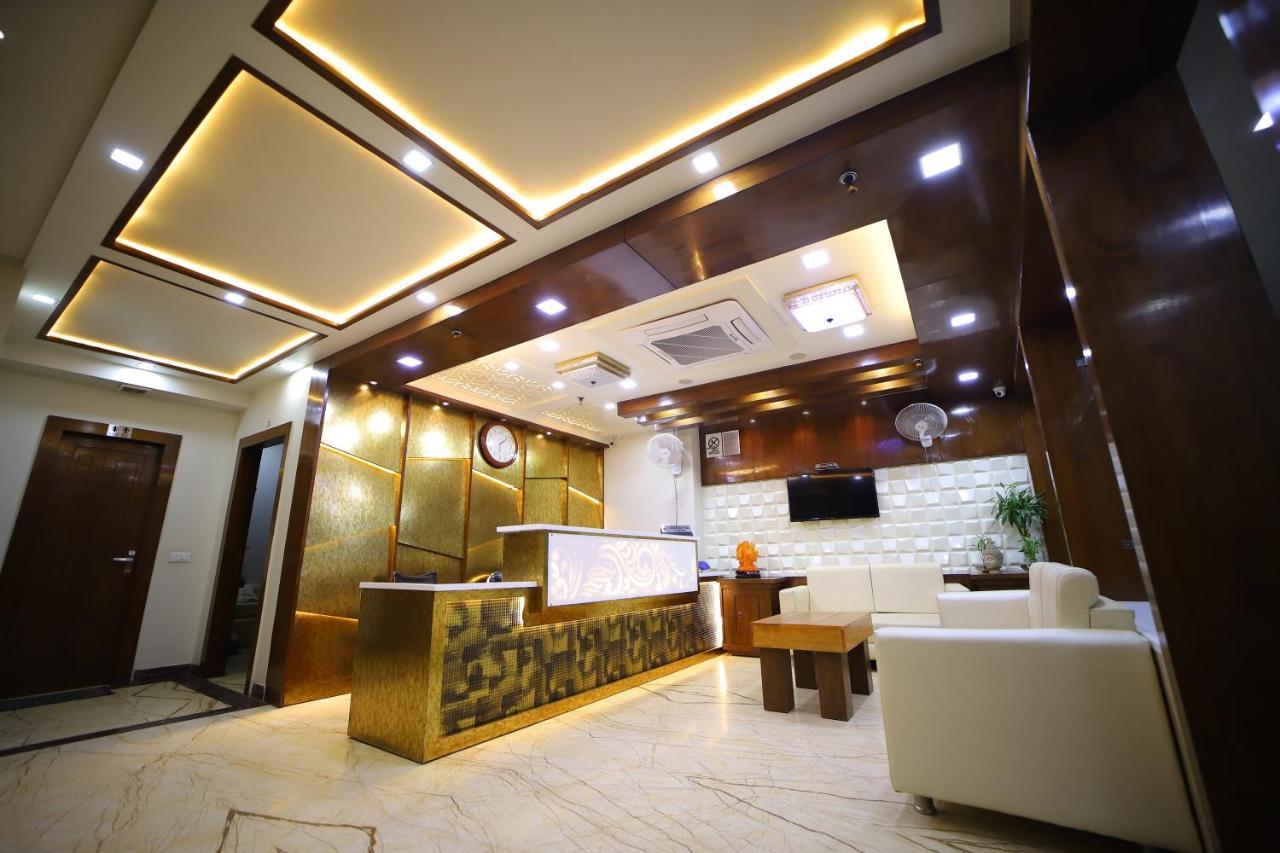 Hotel Royal Phoenix Agra  Εξωτερικό φωτογραφία