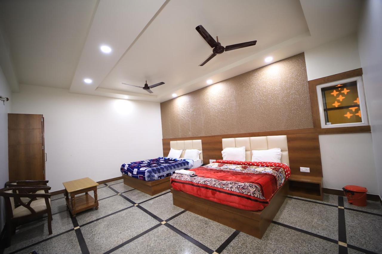 Hotel Royal Phoenix Agra  Εξωτερικό φωτογραφία